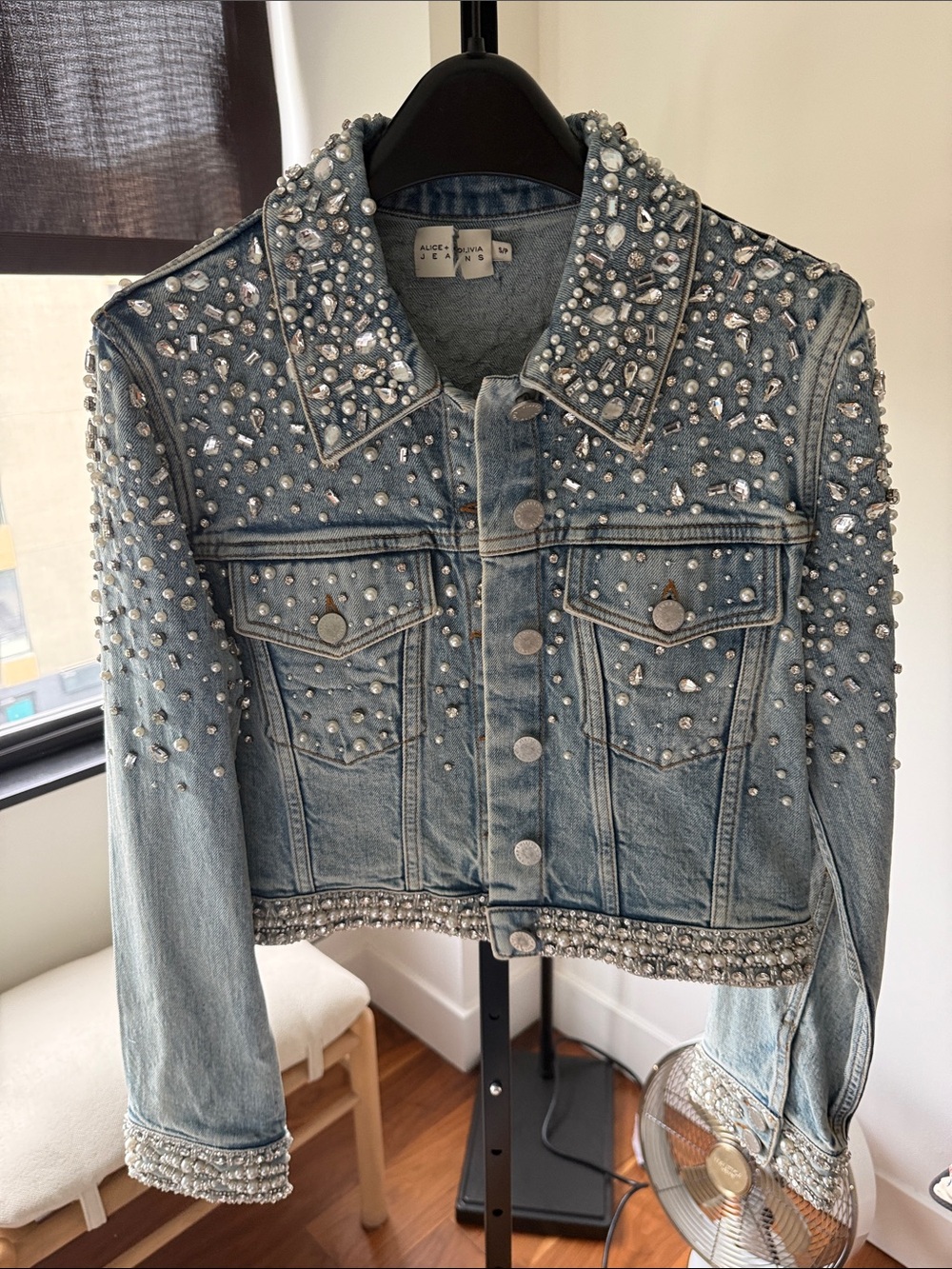 Alice + Olivia Light Blue Denim Jacket - Picture 5 of 7